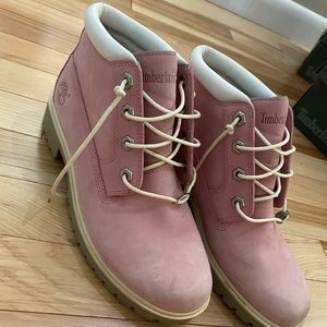 pink timberland woman’s 7